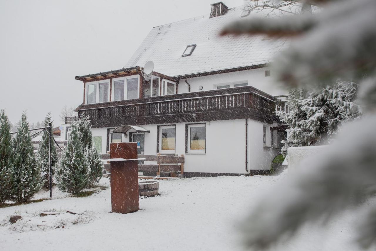 Gemuetliches Ferienhaus Винтерберг Экстерьер фото